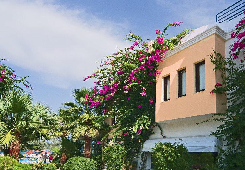 Izer Hotel Beach Club Τόρμπα Εξωτερικό φωτογραφία