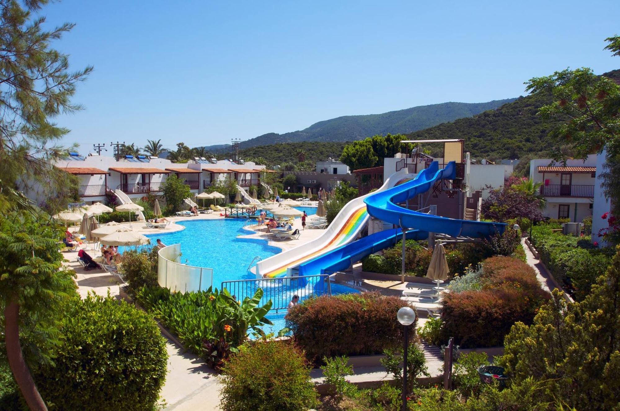 Izer Hotel Beach Club Τόρμπα Εξωτερικό φωτογραφία