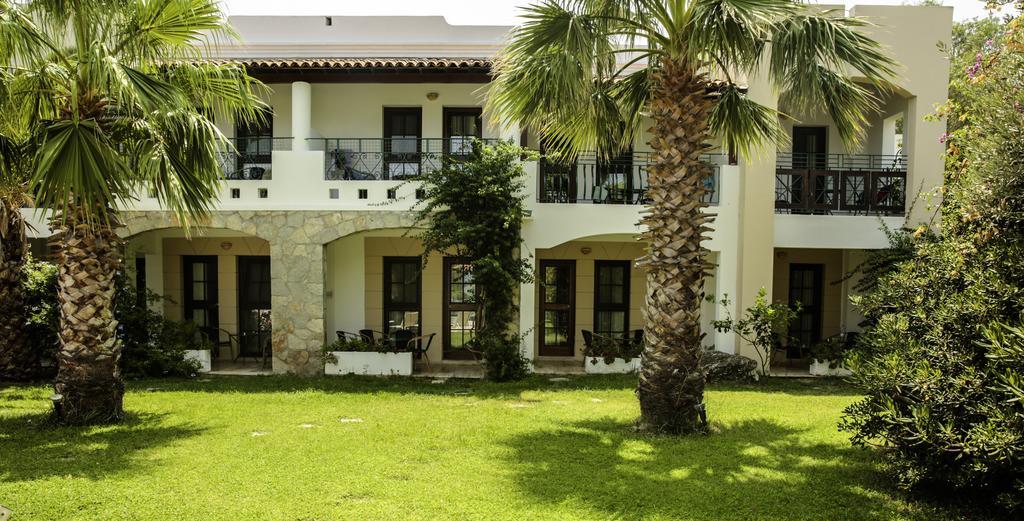 Izer Hotel Beach Club Τόρμπα Εξωτερικό φωτογραφία