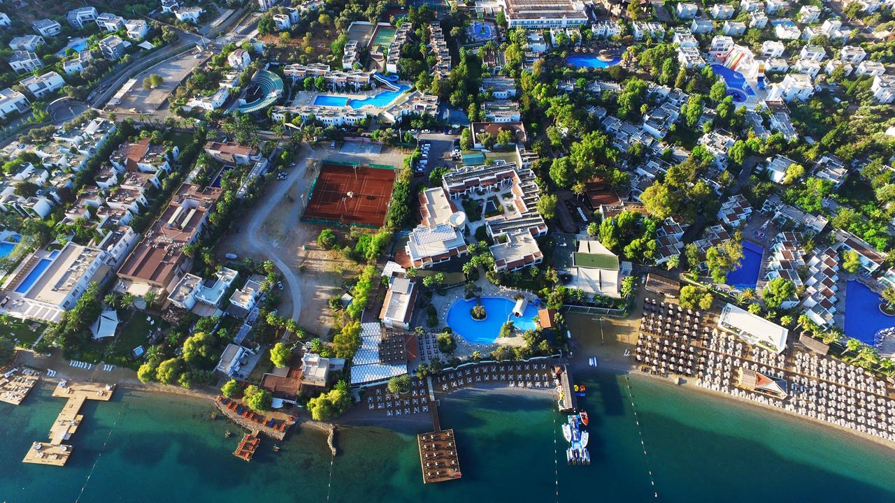 Izer Hotel Beach Club Τόρμπα Εξωτερικό φωτογραφία