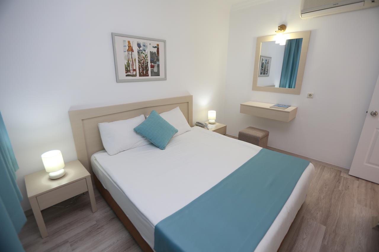Izer Hotel Beach Club Τόρμπα Εξωτερικό φωτογραφία
