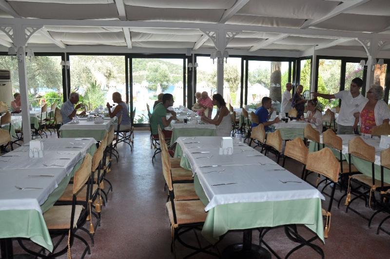 Izer Hotel Beach Club Τόρμπα Εξωτερικό φωτογραφία